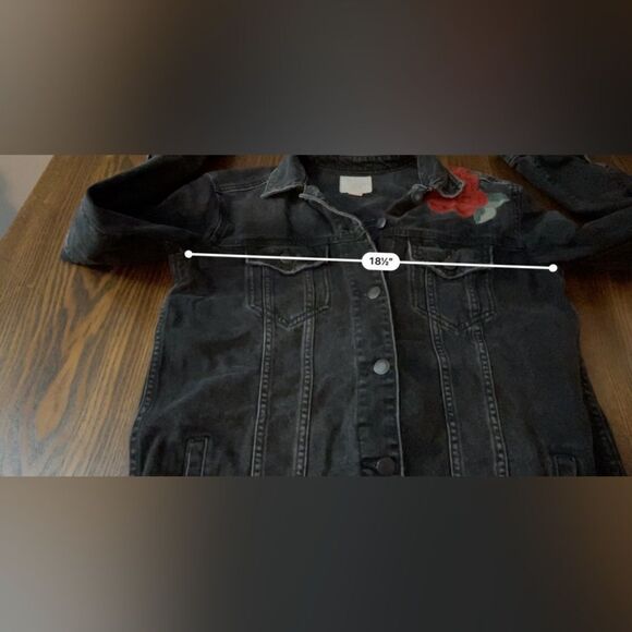 American Eagle Women's XS Embroidered Floral Long Denim Jean Jacket Black rose - Picture 6 of 16